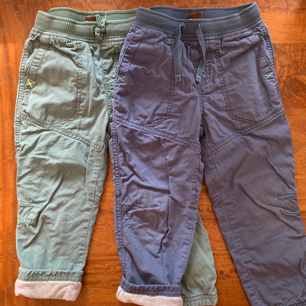 2 pairs of Boys Tea lined pants, size 4